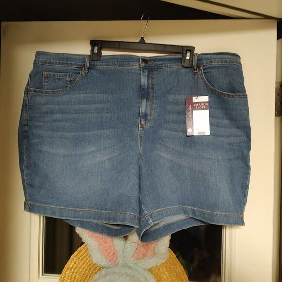 New Gloria Vanderbilt Amanda Short Flex Stretch Shorts Size Women's 24W Plus - Picture 1 of 2